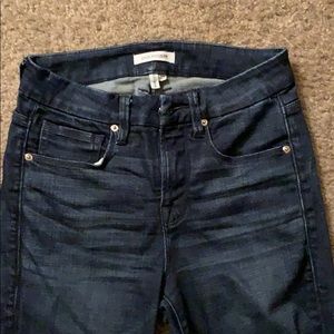 Good American Good Legs jeans